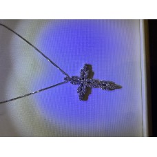 Collana stile contemporaneo con brillanti 